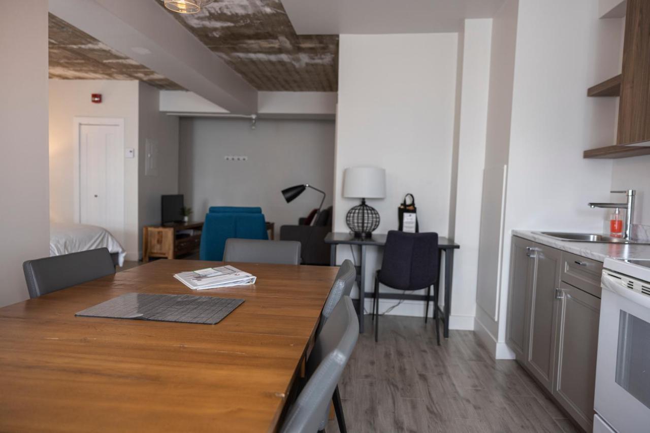 Le Central Rouyn Exterior foto